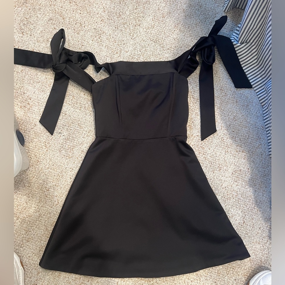 Black DO+BE Dress. Size Small. Worn once. In perfect condition.